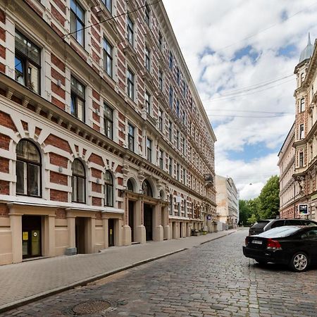 Modern Design Studio Apartment In Riga Center Exterior foto