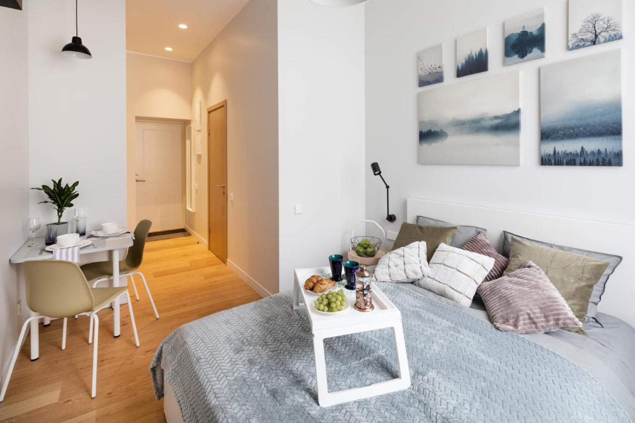 Modern Design Studio Apartment In Riga Center Exterior foto