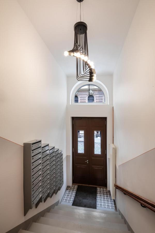 Modern Design Studio Apartment In Riga Center Exterior foto
