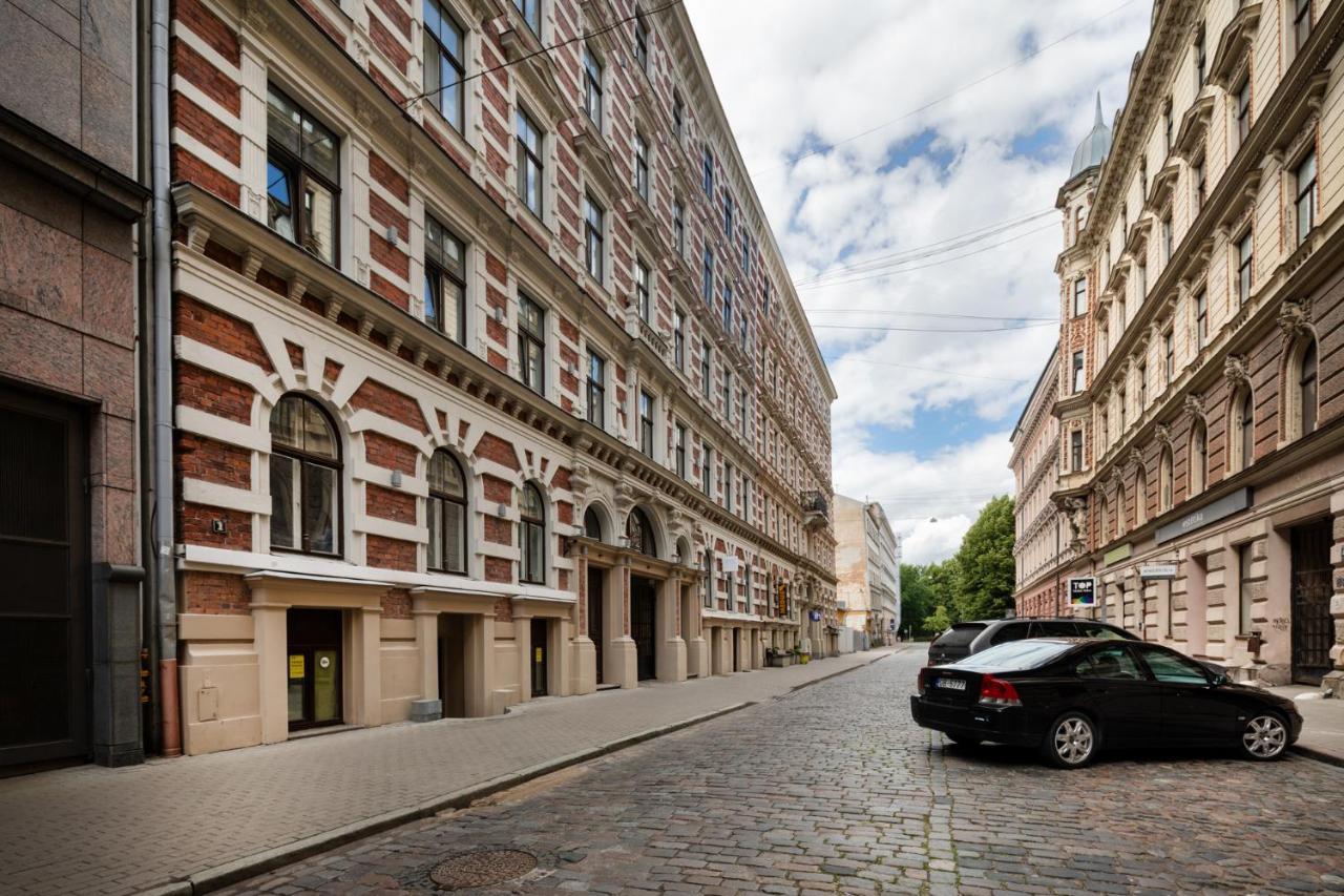 Modern Design Studio Apartment In Riga Center Exterior foto